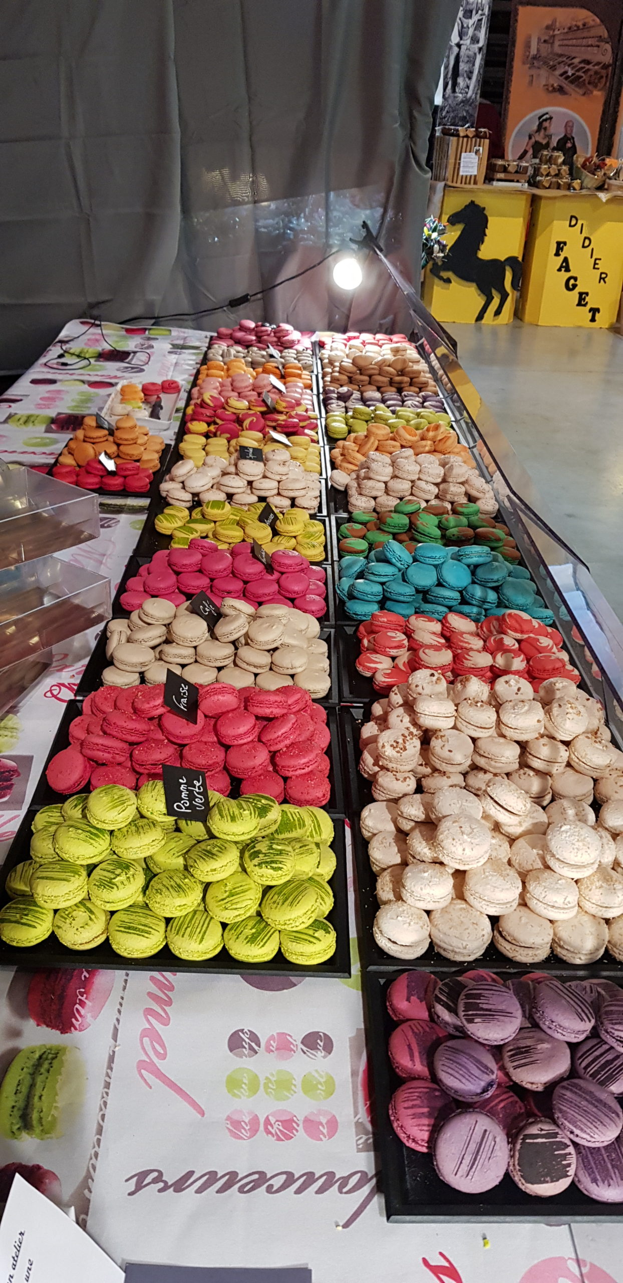 Macarons, atelier pâtisserie, Bordeaux
